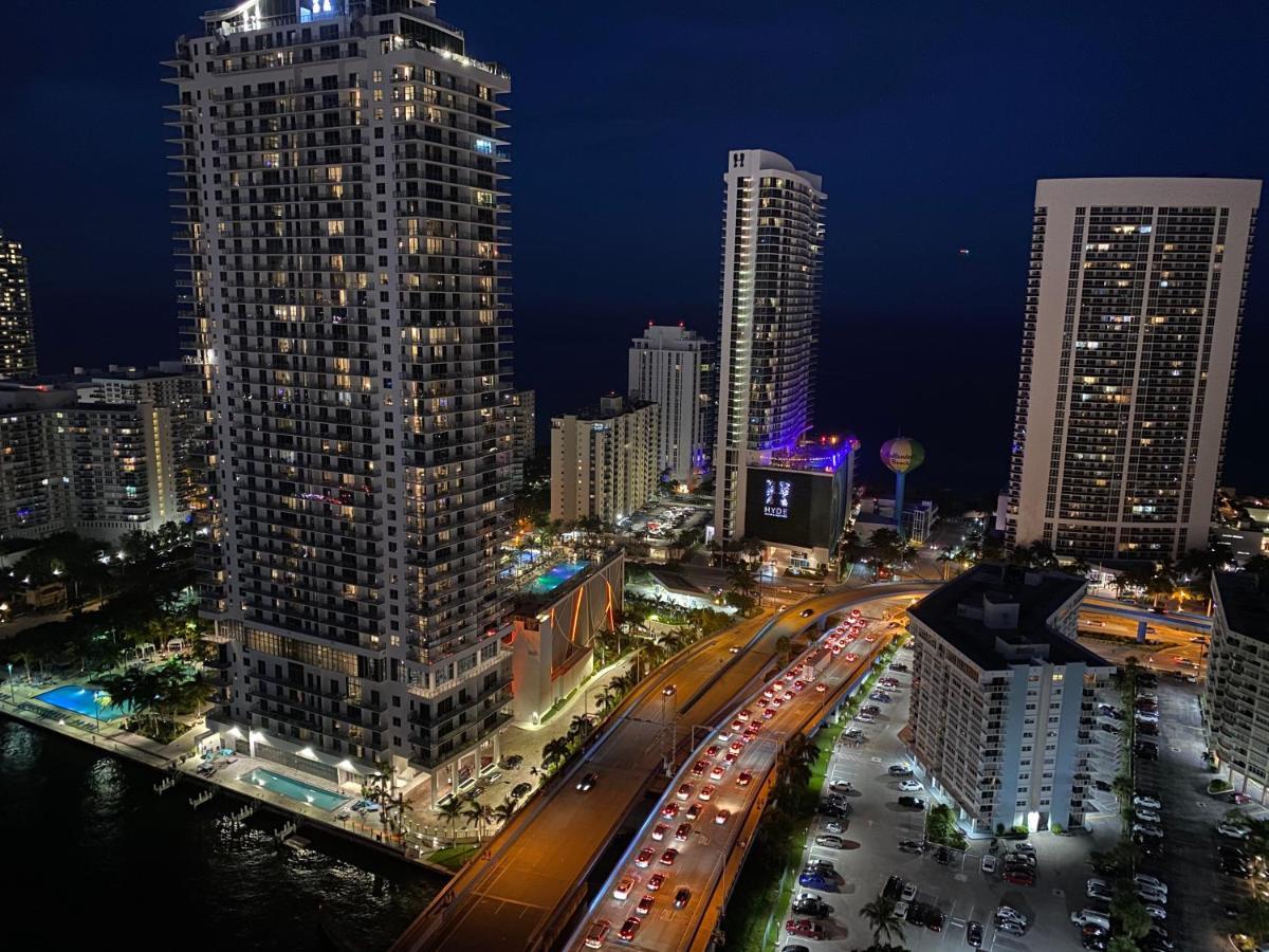 Beachwalk 1B 1B Incredible View Apartment 14 A Hallandale Beach Exteriér fotografie